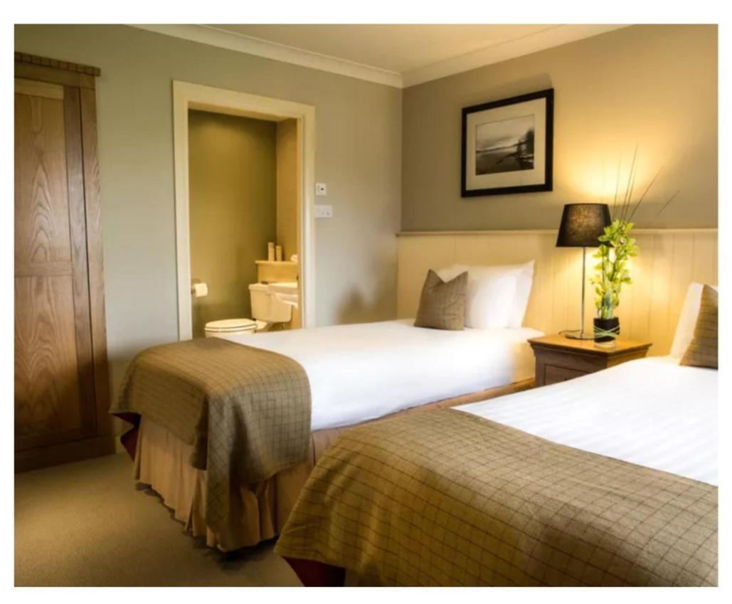 Lodge 14, Cameron House Lodges, Loch Lomond Александрия Екстериор снимка